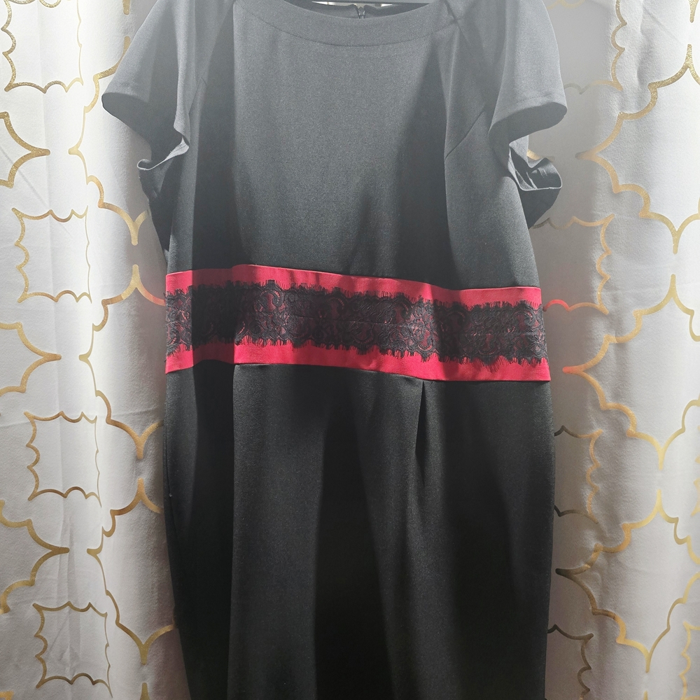 Julian Taylor Black Textured Dress